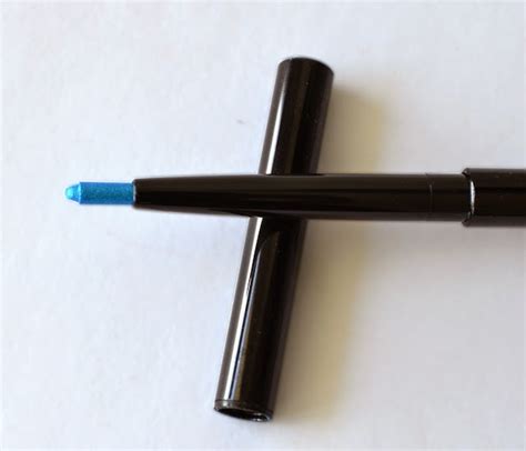 le stylo eye eternal blue  Reorder